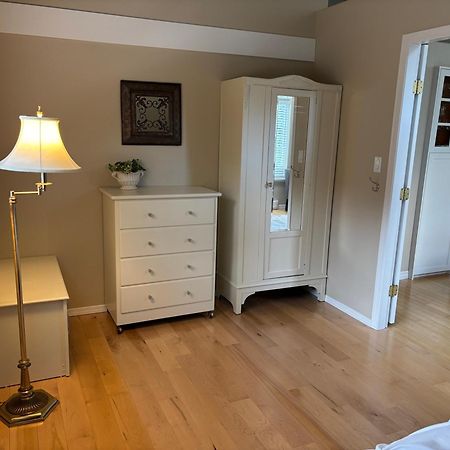 Sea And Cedar Retreat-A Home In A Tranquil Setting Cowichan Bay Extérieur photo
